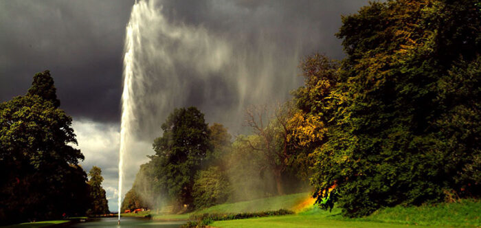 Stanway-house-and-gardens-fountain